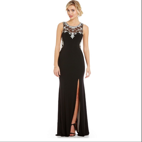 Stunning black prom dress