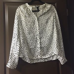 Dotted long sleeve silky blouse