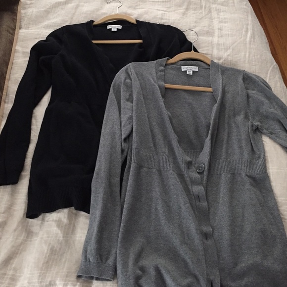 [Maternity]set of 2:Liz Lange cardigans.Black/grey