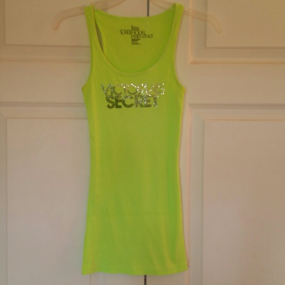 Victoria Secret supermodel essentials tank top - Picture 1 of 3