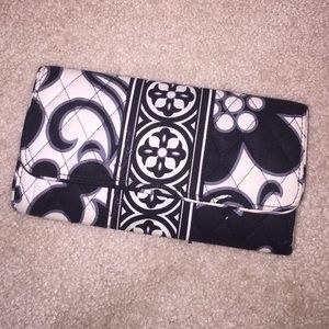 Vera Bradley wallet
