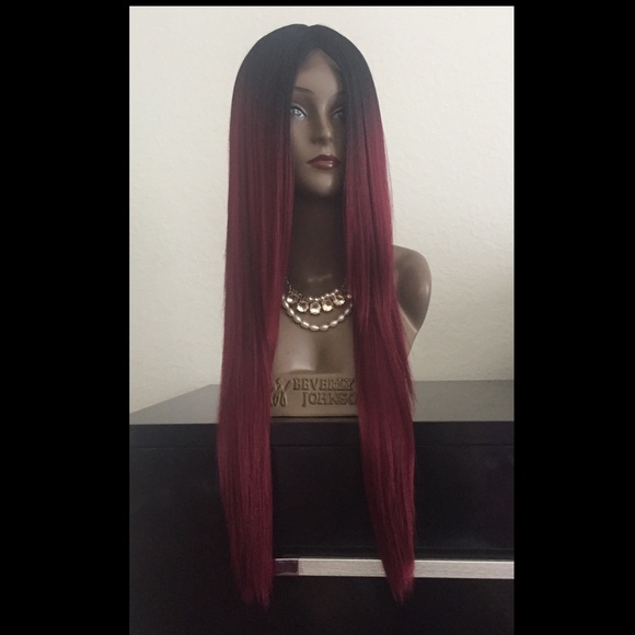**NWOT** Gorgeous Synthetic Straight Wig