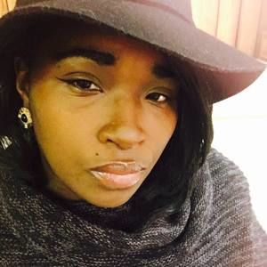 Meet your Posher, Ivy