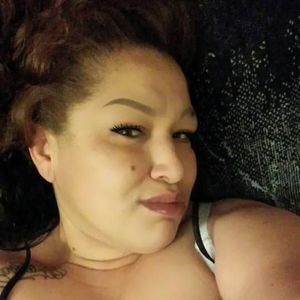 Meet your Posher, Ramona