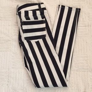 Alice + Olivia stripped skinny pant