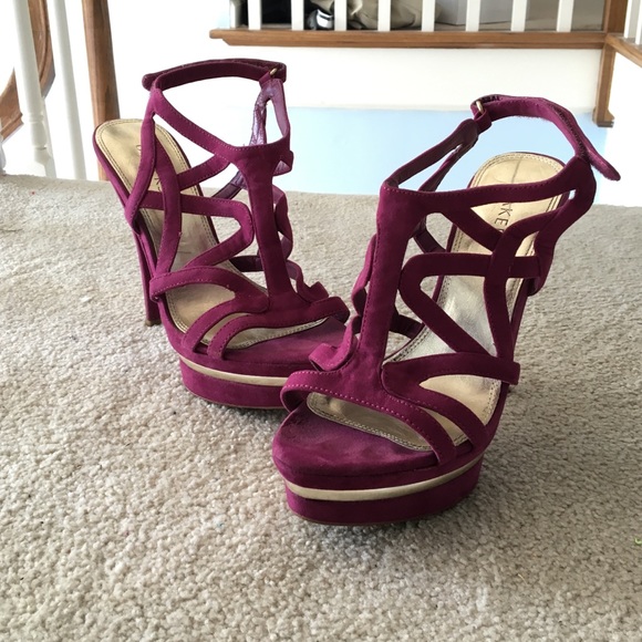Strappy purple heels