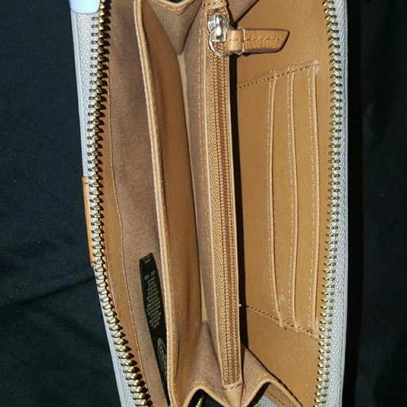 Fossil wallet - Picture 2 of 4