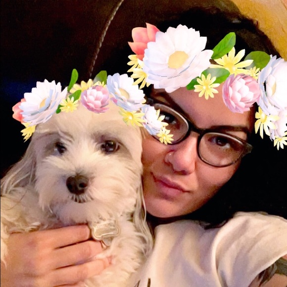 Meet Your Seller! 🤓 - Picture 2 of 4