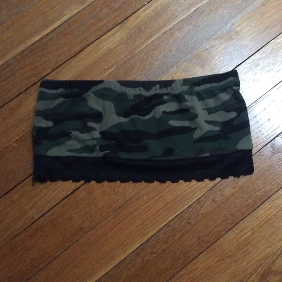 Camo Bandeau With Lace Trim