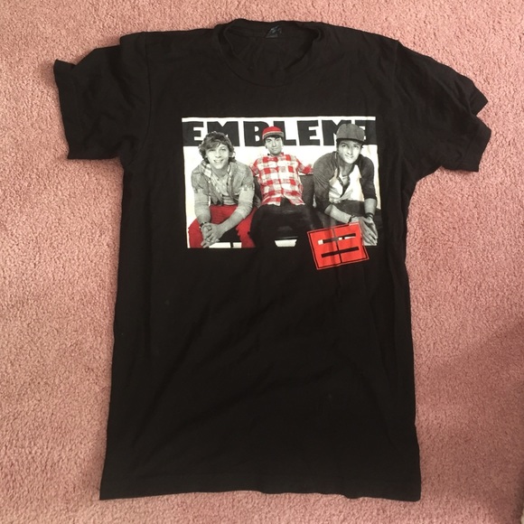 ATTENTION EMBLEM3 FANS: tshirt from e3 concert