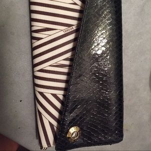 Henri bendel wallet/clutch