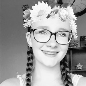 Meet your Posher, Carylyn