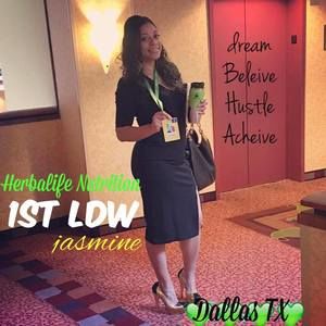 Meet your Posher, Jasmin