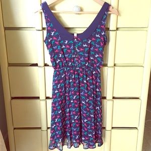 Classy and cute collared dress