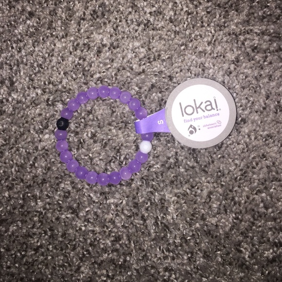 Purple lokai