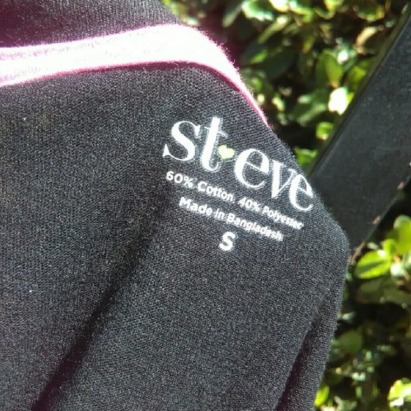 PJ's - Picture 3 of 3