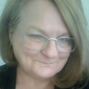 Meet your Posher, Elena