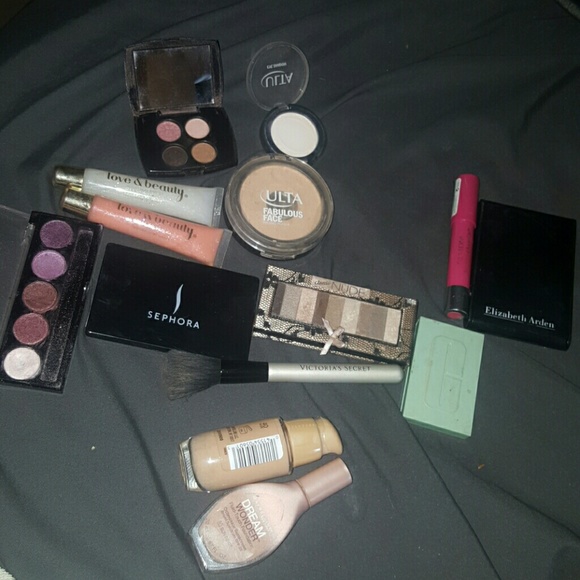 Random makeup - Picture 3 of 4