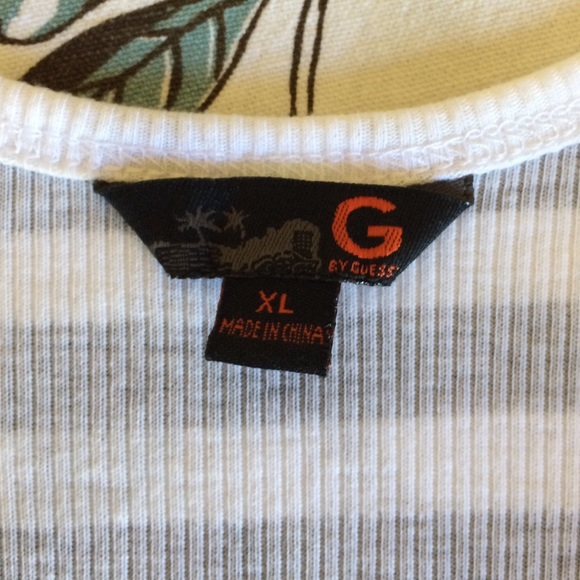 Guess tank bundle - Picture 4 of 4