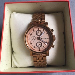 Rose gold fossil watch