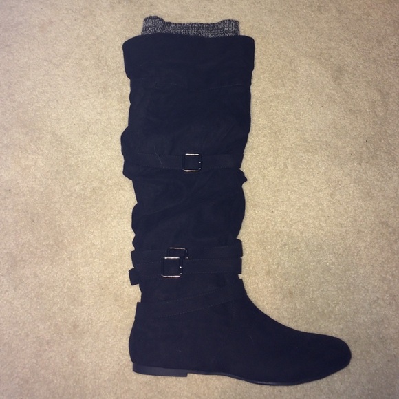 Boots - Picture 1 of 2