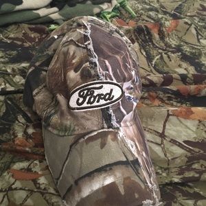 Camo ford hat