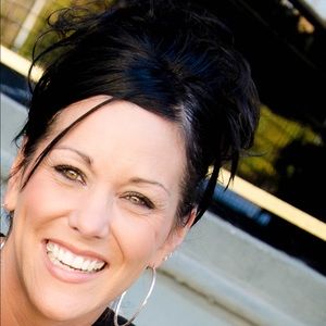 Meet your Posher, Michaela