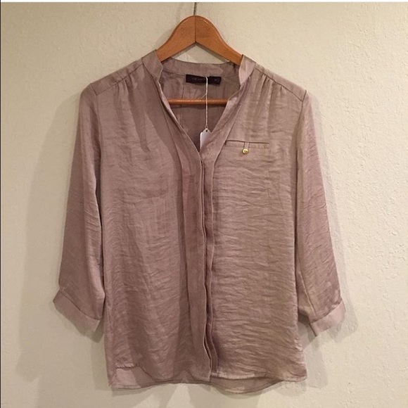 The Limited silk shirt. Size XS.