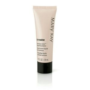 Mary Kay Luminous Wear Liquid Foundation