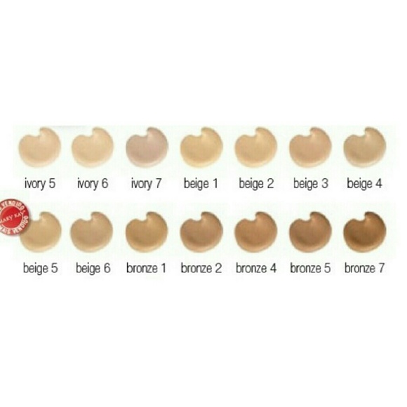 Mary Kay Luminous Wear Liquid Foundation - Picture 2 of 2