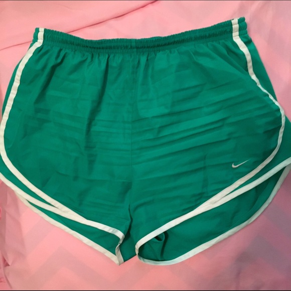 Nike Tempo Shorts