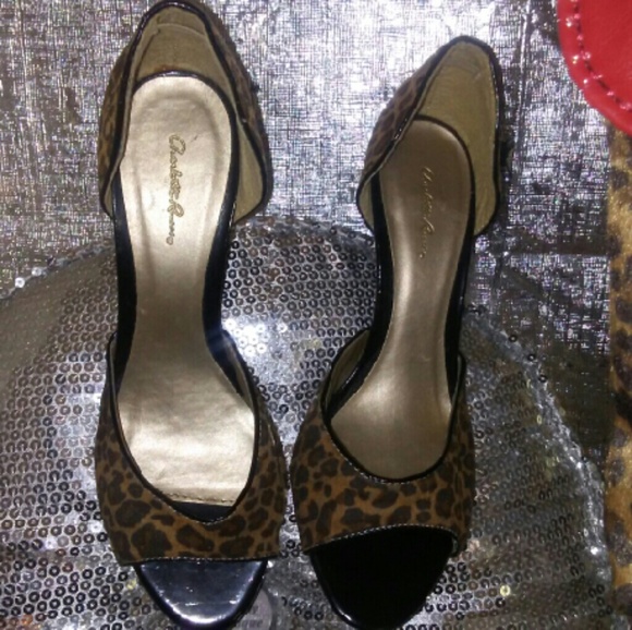 Charlotte Russe Leopard Print Stilettos - Picture 2 of 4