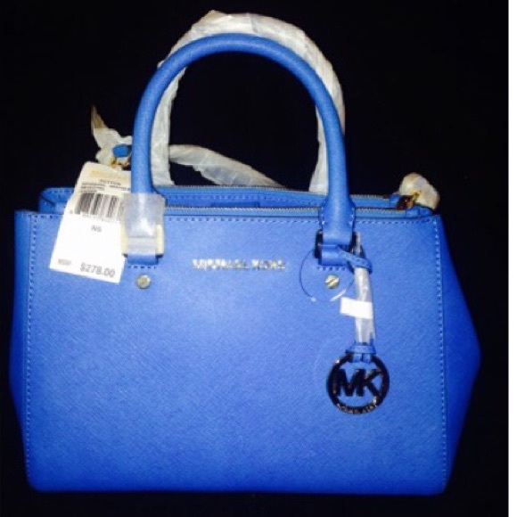 Authentic Micheal kors purse