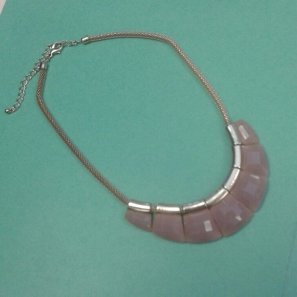 ⚡ Flash Sale ⚡ Elegant Pink Statement Necklace - Picture 2 of 3