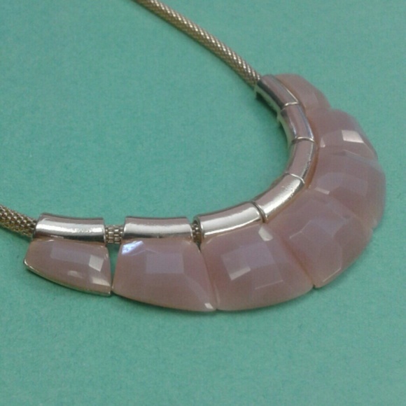 ⚡ Flash Sale ⚡ Elegant Pink Statement Necklace - Picture 3 of 3