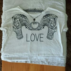 *SALE* TODAY ONLY Elephants love crop top