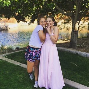 Meet your Posher, Allison