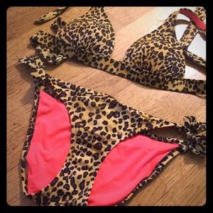 Victoria's Secret bikini