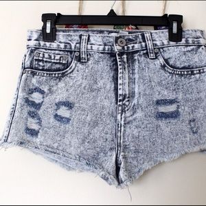 Forever 21 acid wash jeans size 27