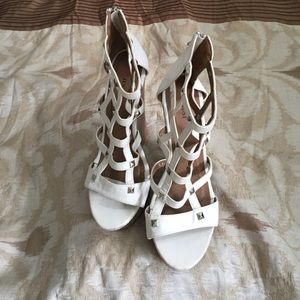 Just fab white wedges