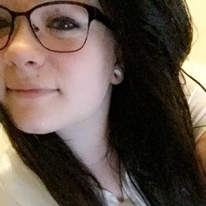 Meet your Posher, Kenna