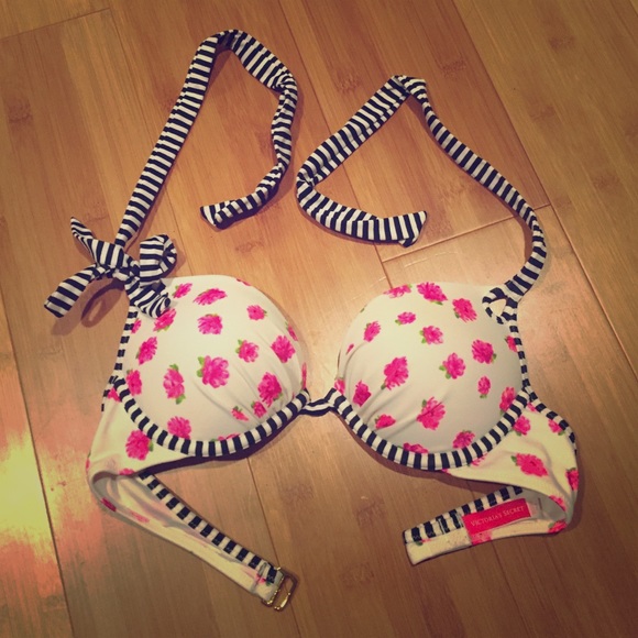 Victoria's Secret bikini swim top