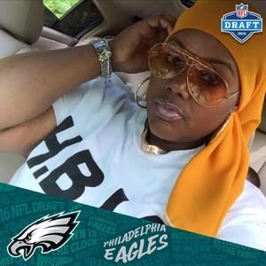 Meet your Posher, Nadine