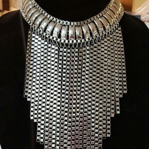 Meet your Posher, Tania