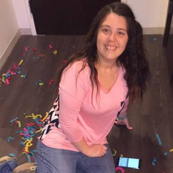 Meet your Posher, Heather - Picture 1 of 1