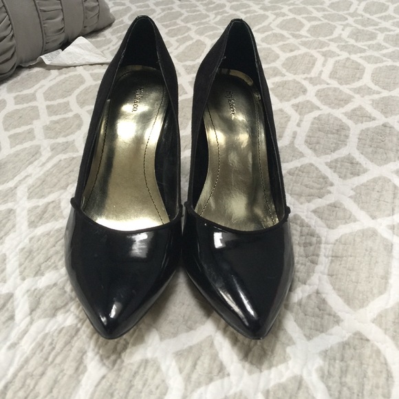 Black heels