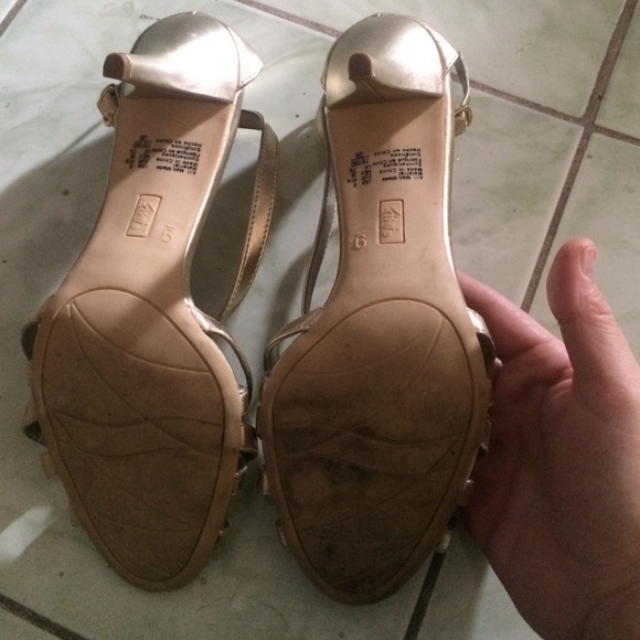 Not avail. After today - Picture 3 of 3