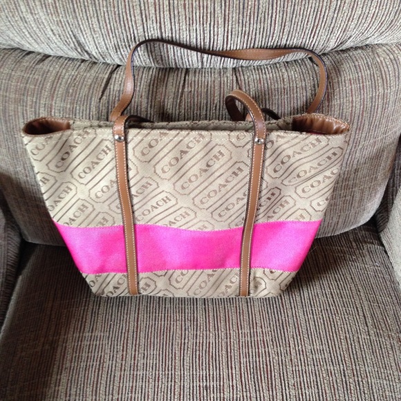 Coach purse