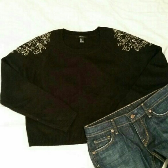 Forever 21 | Cropped sweater with gold accents