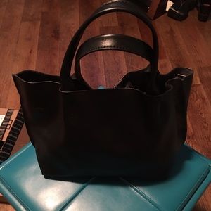 Super cute mini tote...